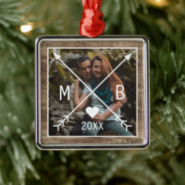 Anpassningsbar Rustic Monogrammed Kärlek Heart Arr Julgransprydnad Metall