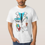 Anpassningsbar Science Biolog Namn bricka Lab Jack T Shirt<br><div class="desc">Omvandla tillfälle till ett roligt vetenskapligt äventyr med vår Anpassningsbar Science Biolog Namn bricka Lab Jackar Costume! Perfekt för manar, kvinnor, pojkar och flickor. Den här unika designen har ett vetenskapligt labb som jackar med en lekfull twist - en söt orm som går upp i fickan. Perfekt för födelsedagar, jul...</div>