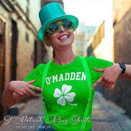 Anpassningsbar Shamrock Efternamn St patrick's day T Shirt