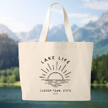 Anpassningsbar Sjö Life Sunset Minimalist Modern B Jumbo Tygkasse<br><div class="desc">Boho sjö vibes! Bär stadens solnedgångsmagi med vår jumbo tote. Anpassningsbar,  modernt och perfekt för livet i sjö. 🌅 #LakeLifeStyle #BohoChic</div>