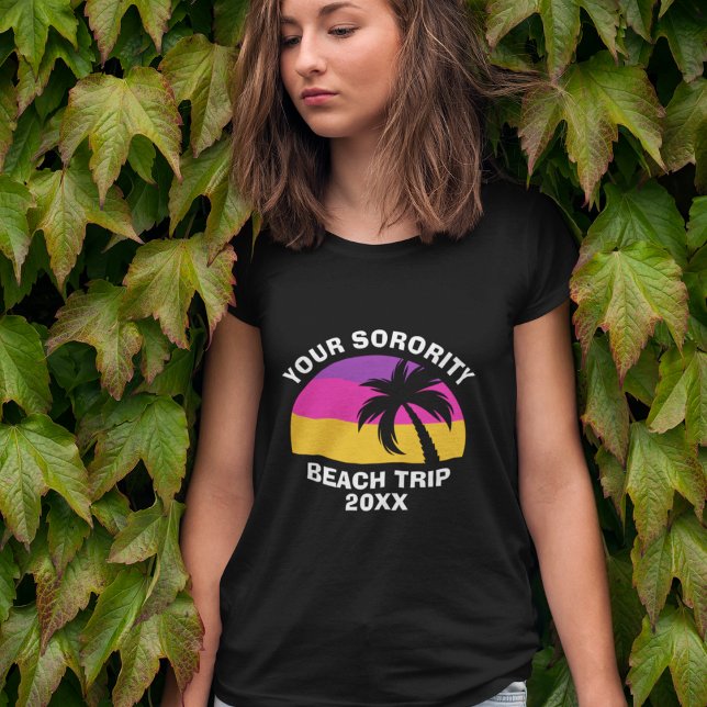 Anpassningsbar Sorority Beach Resa Reunion Rosa Ha T Shirt (Skapare uppladdad)