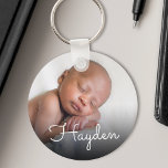 Anpassningsbar Söt Handskriven Namn Baby-foto Nyckelring<br><div class="desc">Skapa din egen personlig runt nyckelring med ditt handskrivna anpassningsbar-skript namn och baby.</div>