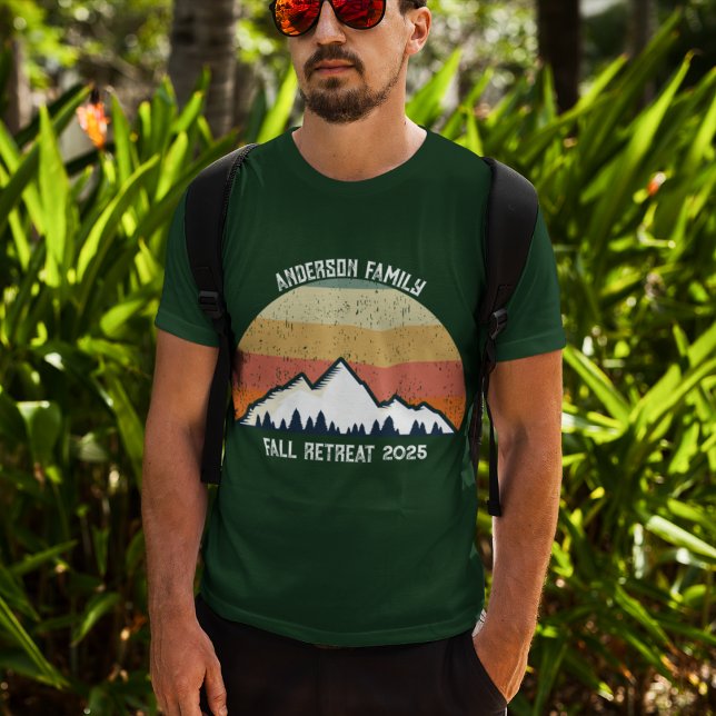 Anpassningsbar Sunset Fall Family Reunion Grönt Mo T Shirt (Skapare uppladdad)