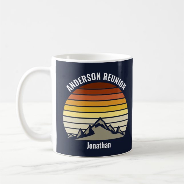 Anpassningsbar Sunset Mountain Family Reunion Mono Kaffemugg (Vänster)