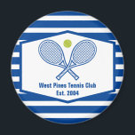 Anpassningsbar Tennis Land Klubb Blue Stripe Magnet<br><div class="desc">Den här klassens moderna land klubb-magnet har tennisrackets och en boll över ditt tennis team namn och ett fastställt datum. Blå och vita,  strimlade magneter för dina tennisspelare och medlemmar i klubben land.</div>