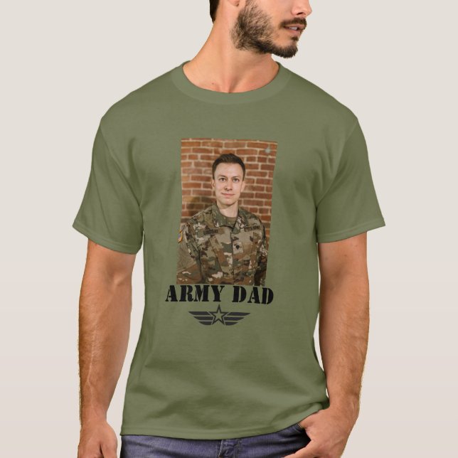 Anpassningsbar Text Army Pappa med foto T Shirt (Framsida)