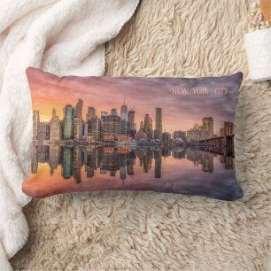 Anpassningsbar Text New York City Skyline Lumbarkudde