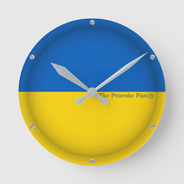 Anpassningsbar TEXT ukrainsk proud Ukraina Flagga  Rund Klocka (Framsida)