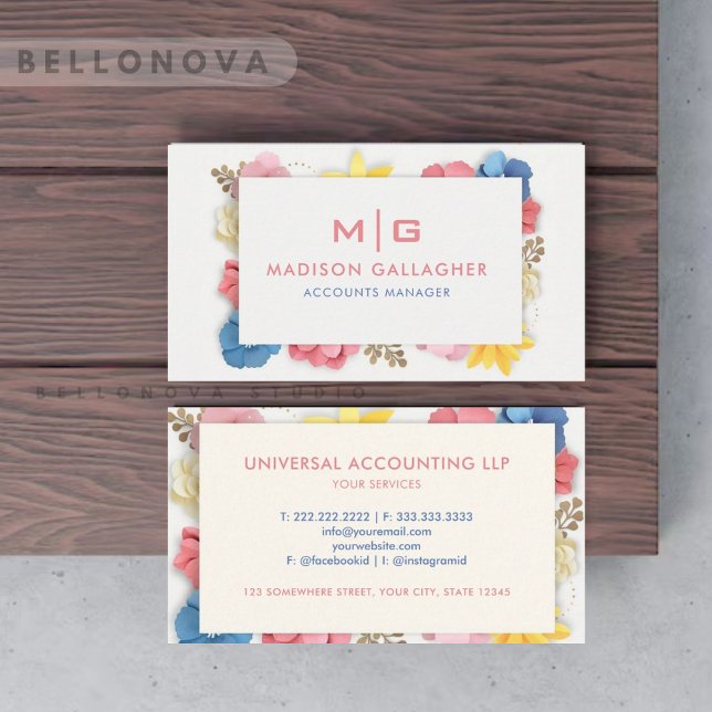 Anpassningsbar Vit Rosa Professionell för färgstar Visitkort (Custom White Pink Colorful Floral Professional Business Card)
