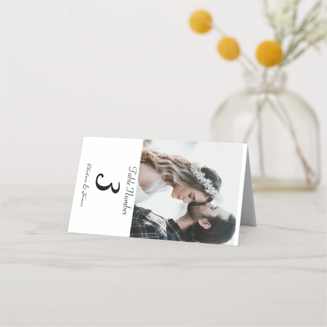 Anpassningsbar White Elegant Calligraphy Photo Brö Placeringskort (Framsida)