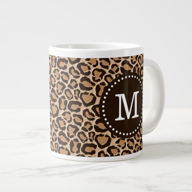 Anpassningsbarna Brown och Leopard Print Monogram Jumbo Mugg (Framsida höger)