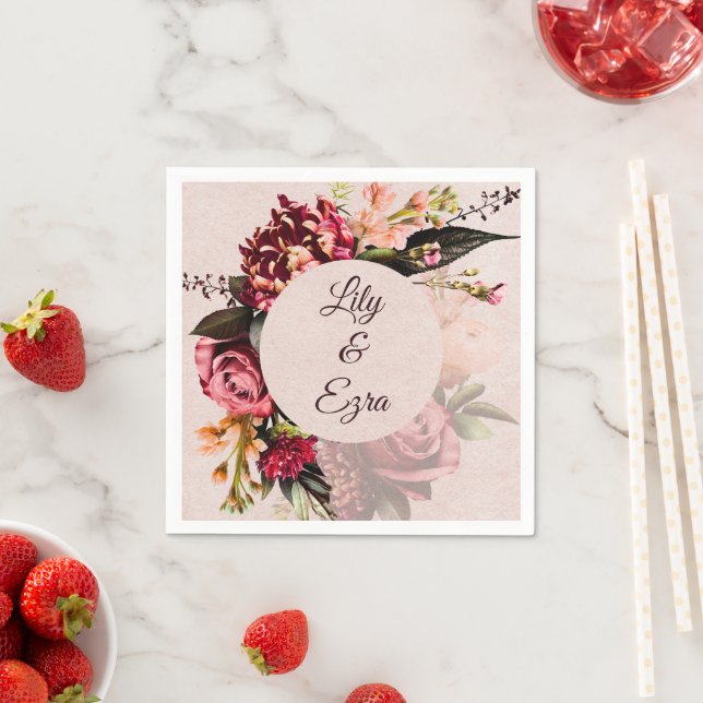 Anpassningsbarna Burgundy och  Blommigtar Pappersservett (Insitu)