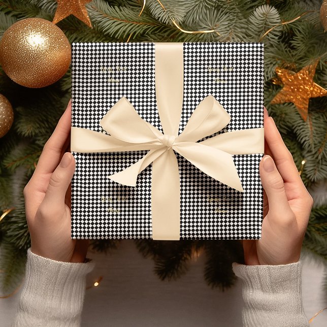 Anpassningsbarna Faux Guld Presentpapper (Black and White Checkered Custom Faux Gold Text Wrapping Paper)