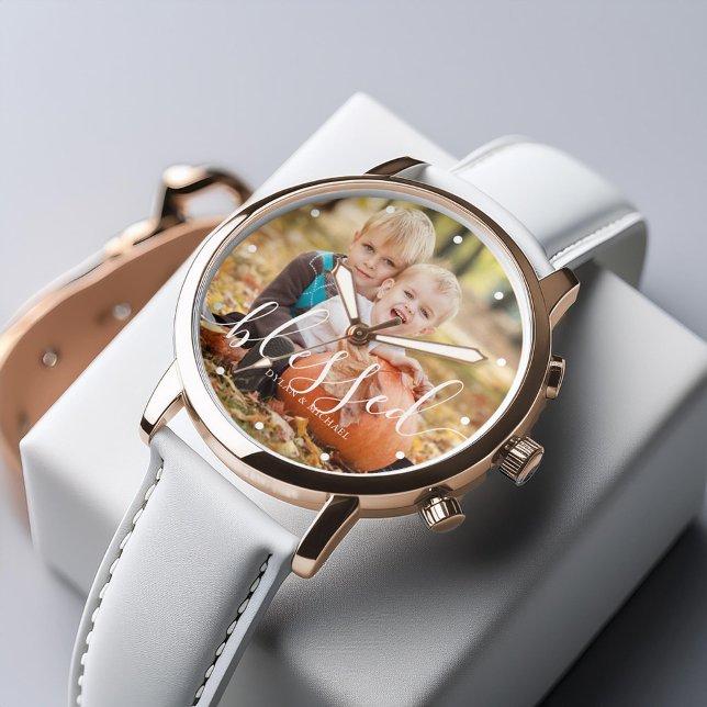 Anpassningsbarna Fotobevakning av elegantens skrip Armbandsur (Inspiration mockup (not actual product))