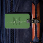 Anpassningsbarna i Fern Grönt Färg Initial & Namn Bagagebricka<br><div class="desc">Öka restiden stil med vår Anpassningsbar Monogram Solid Grönt Luggage Tag, en tidlös tillbehör som är designad för att kombinera funktioner med personligens elegans. De här märkrna är inte bara praktiska. De är en påstående av din unika identitet och stil. De är gjorda med de bästa materialen och anpassade till...</div>