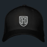 Anpassningsbarna Pappa Simple Modern Typography Broderad Keps<br><div class="desc">Pappa Simple Modern Typography Anpassningsbar Embroied Baseball Cap har den enkla moderna broidertexten "Pappa". Perfekt som en gåva till pappa för Fars dag,  jul,  födelsedag och annat. Skapat av Evco Studio www.zazzle.com/store/evcostudio</div>