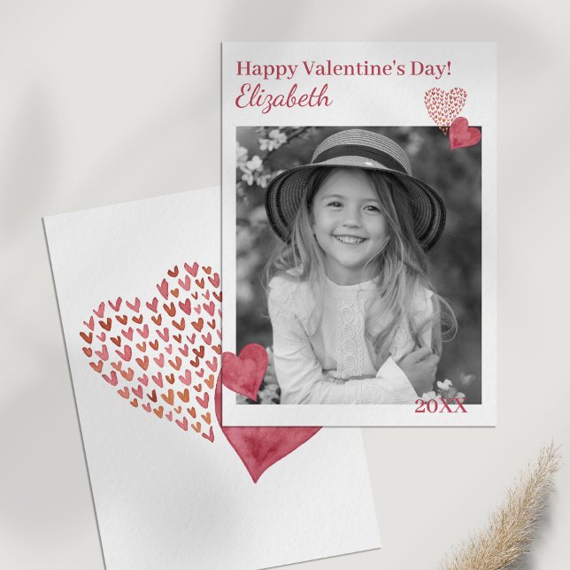 Anpassningsbarna Photo Valentine Day Card Tack Kort (Lovely Hearts Custom Photo Valentine's Day Card on a white table.)