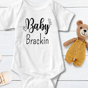 Anpassningsbarna Unisex för svart text i baby Pers T Shirt
