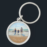 Anpassningsbarnas fotnots- och textnyckelkedja - u rund silverfärgad nyckelring<br><div class="desc">Anpassningsbar Foto och text - Unik din egen design - Personlig-familj/vänner eller personlig gåva - Lägg till text och foto - Ändra storlek och flytta inslag med anpassning verktyg!</div>