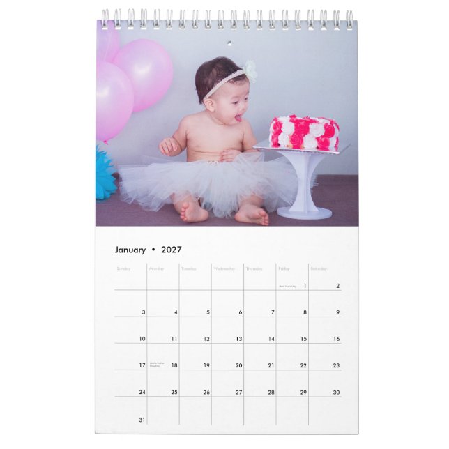 Anpassningsbarnas fotokalender | Redigerbar årstex Kalender (Jan 2027)
