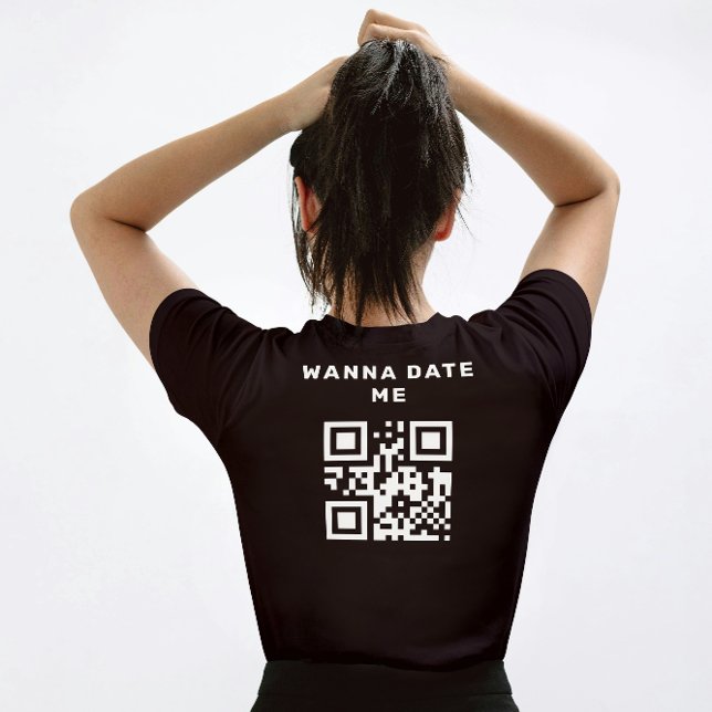 Anpassningsbarnas QR-kod vill ha datum mig T Shirt (Skapare uppladdad)
