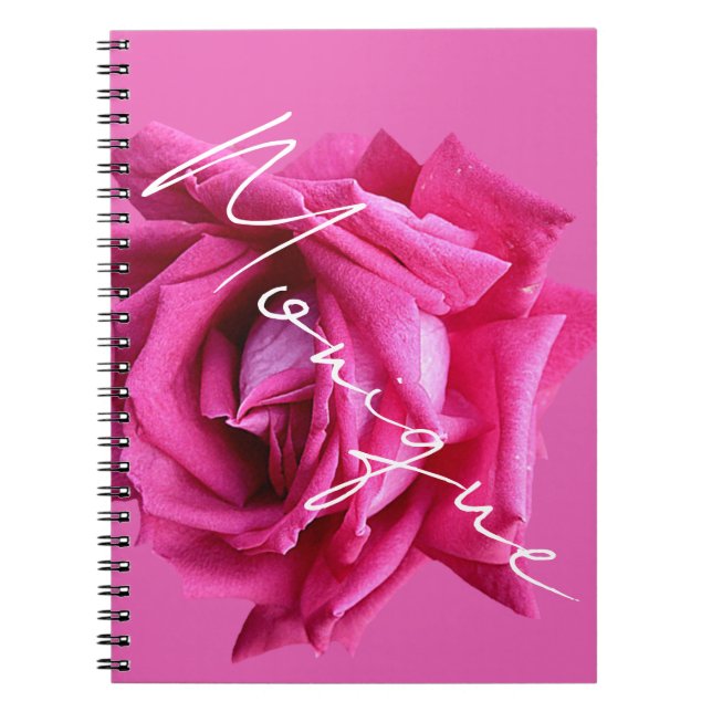 Anpassningsbart namn Monique rosa ros floral kul Anteckningsbok (Framsidan)