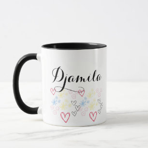 Anpassningsbart Namn som är belyst med hjärter&blo Mugg