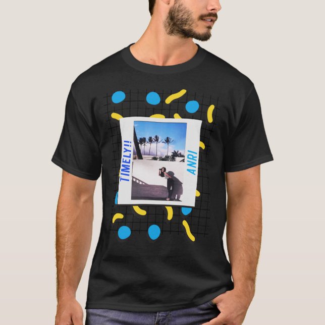 Anri - Tidig 80-årsjubileum T-Shirt (Framsida)