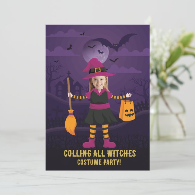 Anropar alla Witches Halloween Costume Party Inbjudningar (Stående Fram)
