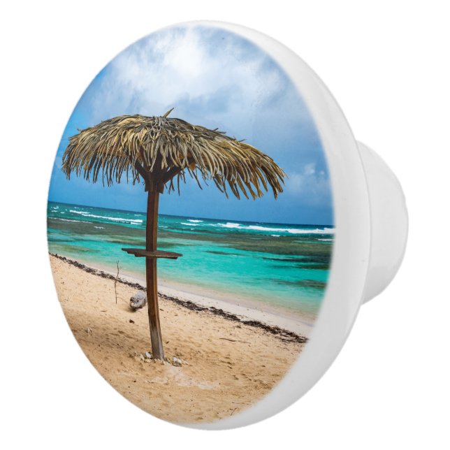 Anse des Rochers strand Knopp (Höger)