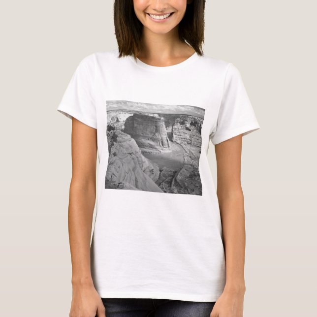 Ansel Adams Canyon De Chelly National Monument T Shirt (Framsida)