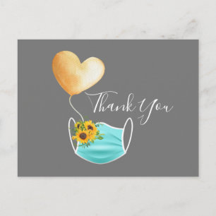 Ansikte-mask och blommor Tack Vykort