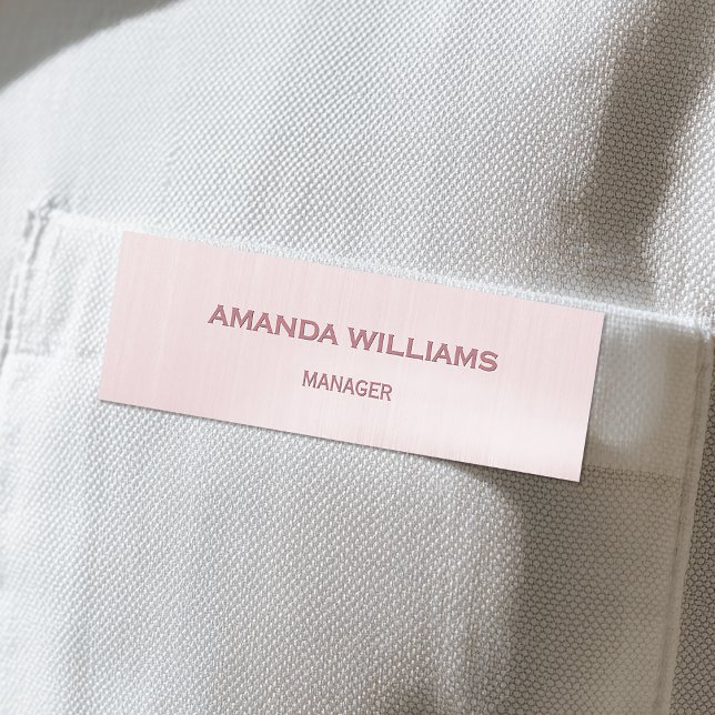 Anställd Rose Gold Borstad Metall Namnbricka (A polished, professional, high end employee name tag with a subtle rose gold metallic background.)