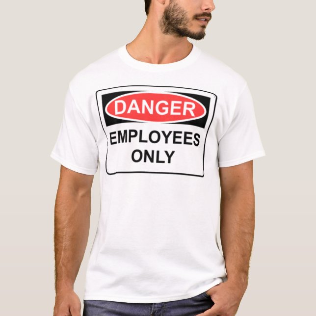 Anställda endast tee (Framsida)