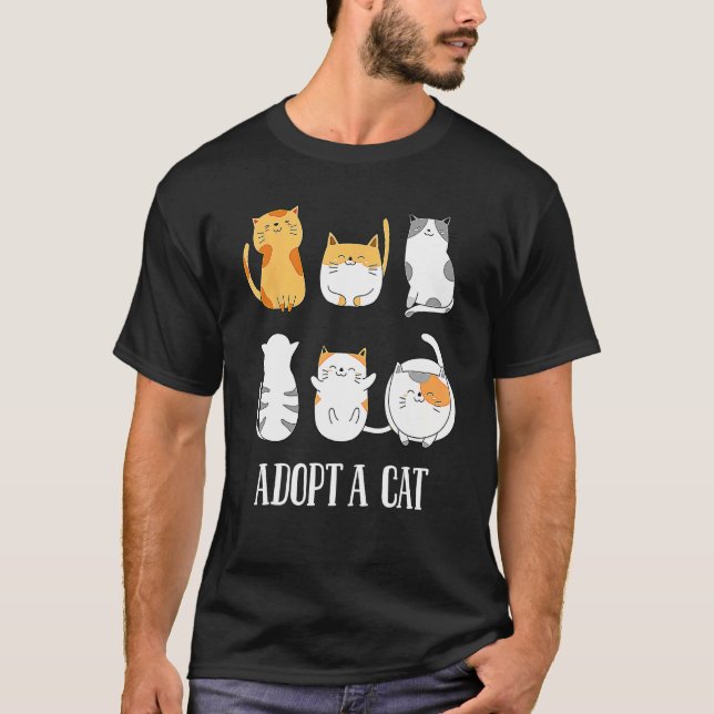 Anta en katt-Lycklig-foster som adopterar kattens  T Shirt (Framsida)