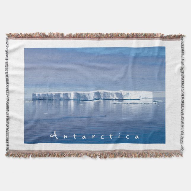 Antarctica iceberg liggande foto med vit text filt (Framsidan)