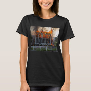 Antebellum Mansion Brandutbrott Ingen utväg T Shirt
