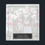 Anteckningsblocket anpassningsbar Photo Coach, Ful Anteckningsblock<br><div class="desc">Lägg till ditt favoritfoto i färg eller svart och vitt. Det automatiska filtret skapar ett utveckat utseende, skapar anteckningsblocket lätt att skriva på medan du fortfarande låter genomsökningen i bild passera. Anpassa det hur du vill. Använda mallformuläret för att lägga till din anpassning eller anpassa den för att ändra teckensnittet...</div>