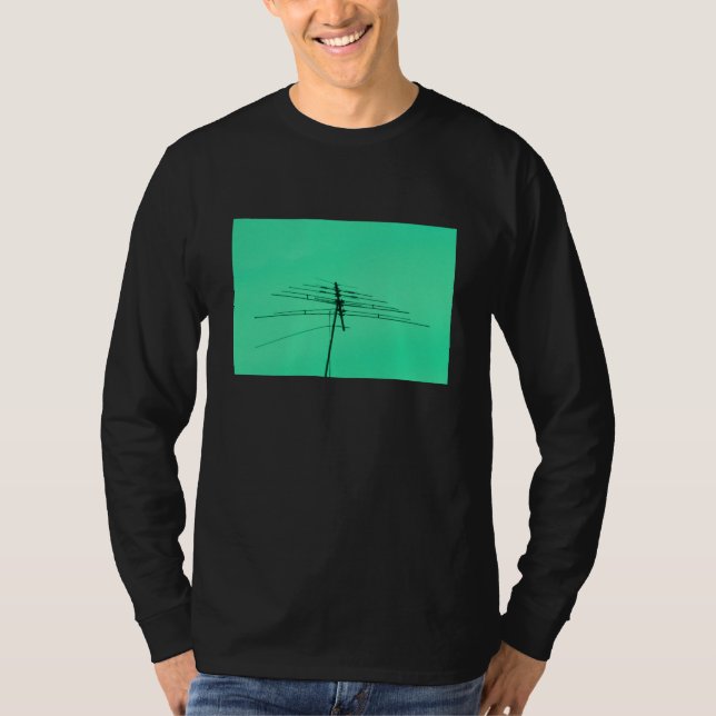 Antenn Tee Shirt (Framsida)