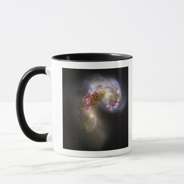 Antennae galaxies mugg (Vänster)