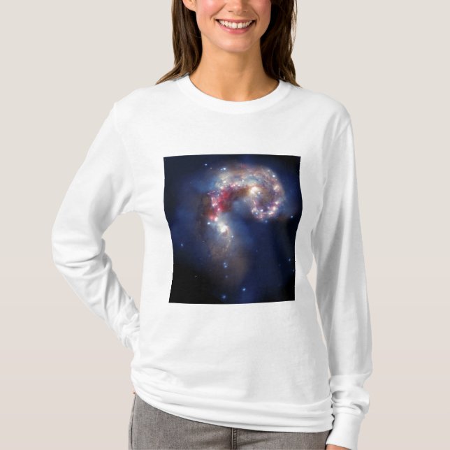 Antennae Galaxies T-shirt (Framsida)