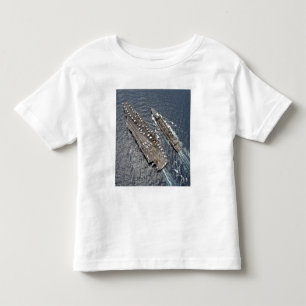 Antennen beskådar av hangarfartyget USS Ronald T Shirt