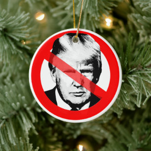 Anti Donald J. Trump Crossed Out Ansikte Julgransprydnad Keramik