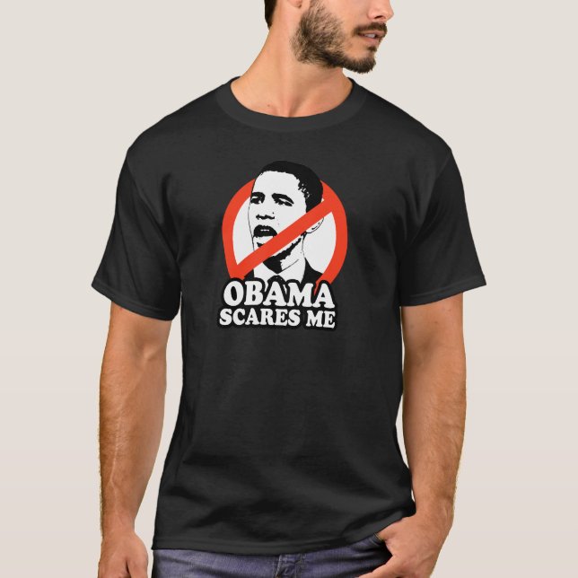 ANTI-OBAMA/OBAMA SKRÄMMER MIG TEE (Framsida)
