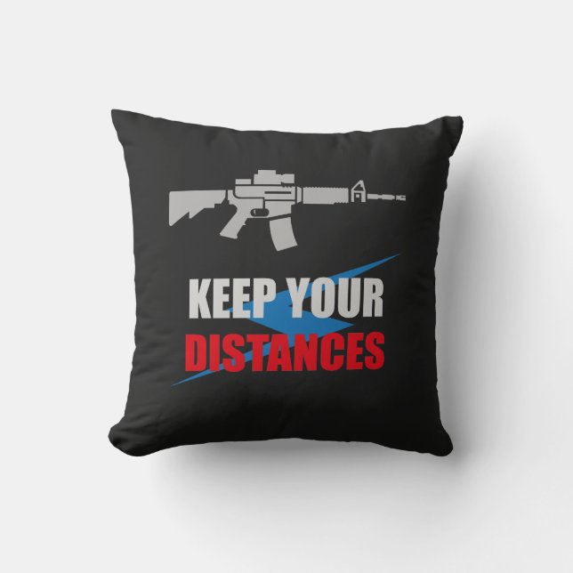 Anti Social Rifle Humor Kudde (Framsida)