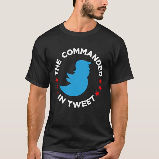 Anti-Trumf T-tröja: "KOMMENDÖRKAPTENEN I TWEET ", Tee (Framsida)
