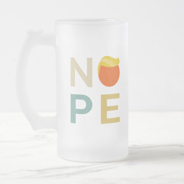 Anti-Trump - Nope Edition III Frostat Ölglas (Vänster)