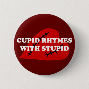 Anti-Valentin dag: Cupiden rimmar med dumt Knapp