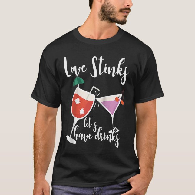 Anti Valentine's Day Single And Happy Valentines D T Shirt (Framsida)