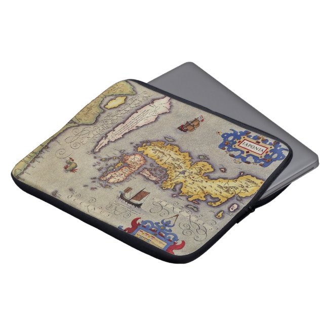 Antik karta över Japan av Mercator och Hondius Laptop Sleeve (Framsida topp)